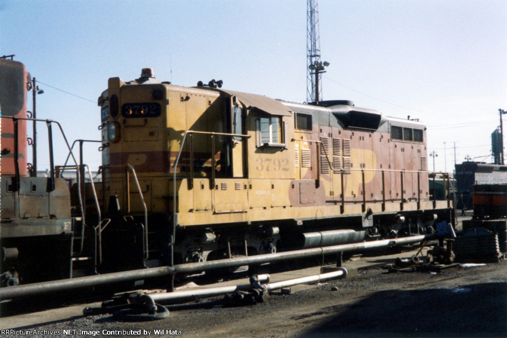 SP GP9R 3792